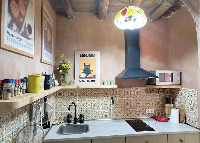 Casa Doval Bed & Breakfast Cortelazor